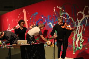 Flowing between Movement, Colour and Sound.